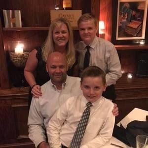 Meet your Posher, Tom